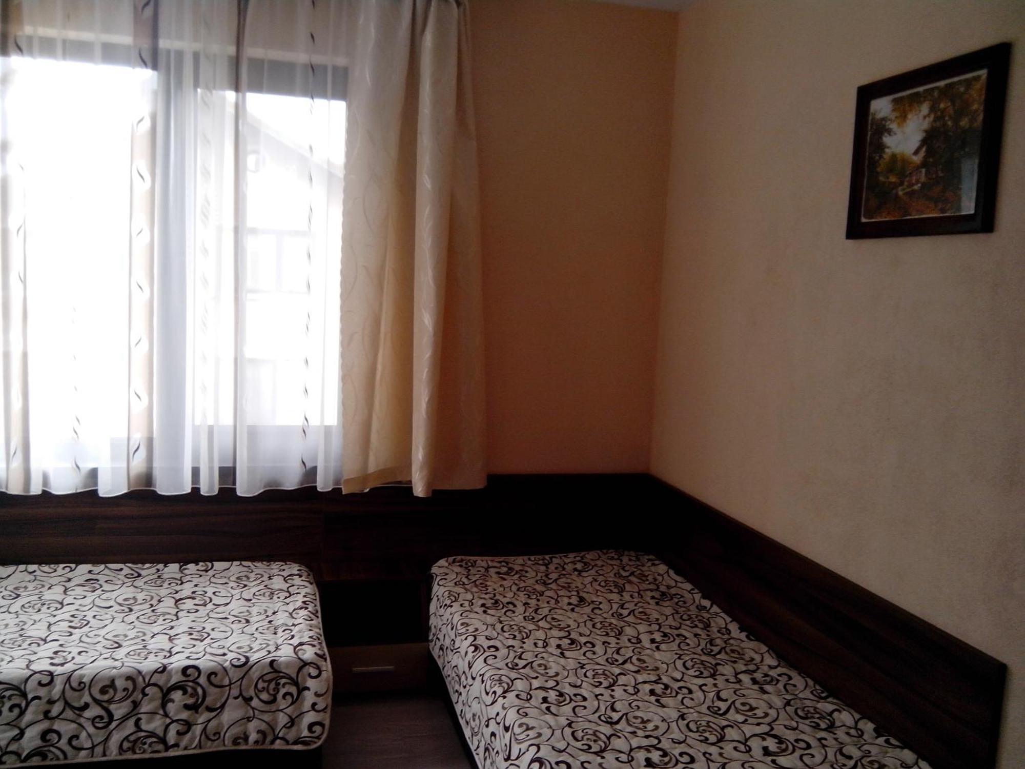 Hotel Advel Guest Hous Madzhare Exterior foto